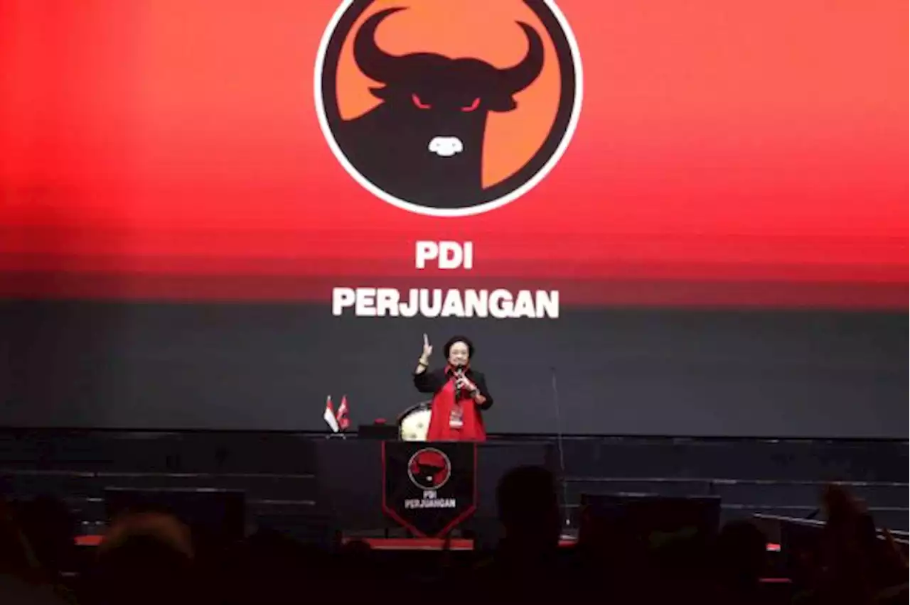 PDI Perjuangan Umumkan Ganjar Sebagai Capres Abis Jumatan