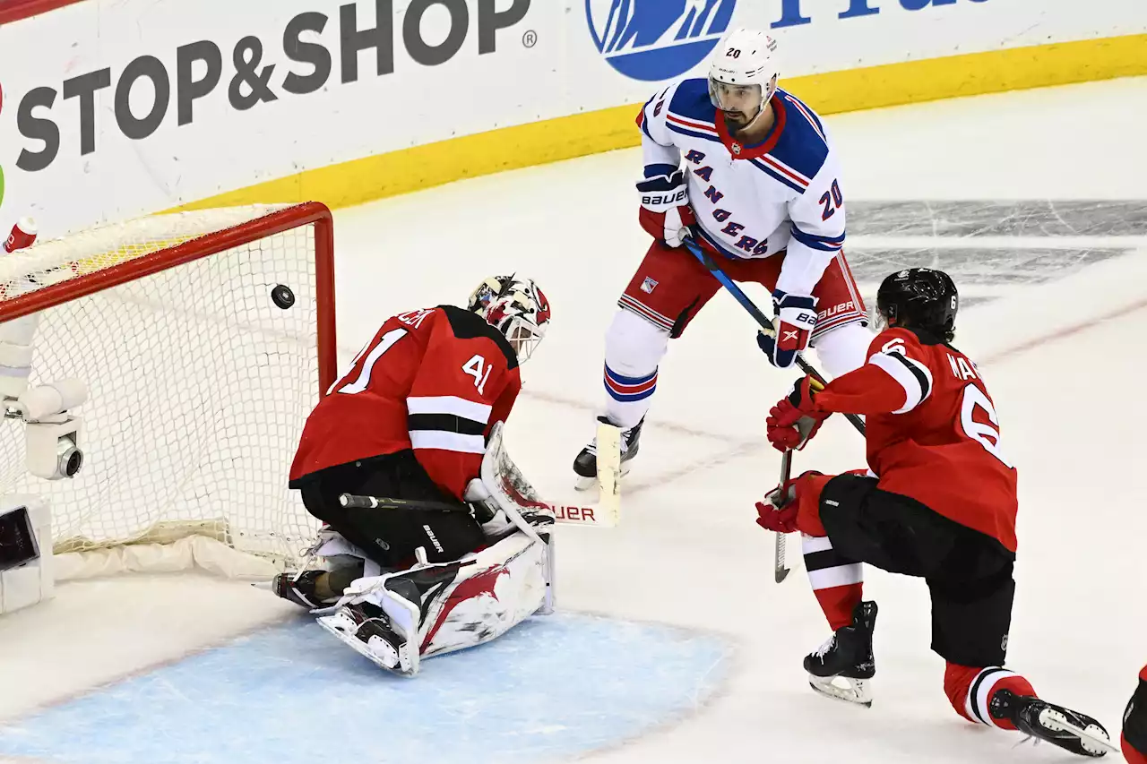 Rangers dominate Devils again to take commanding 2-0 series lead