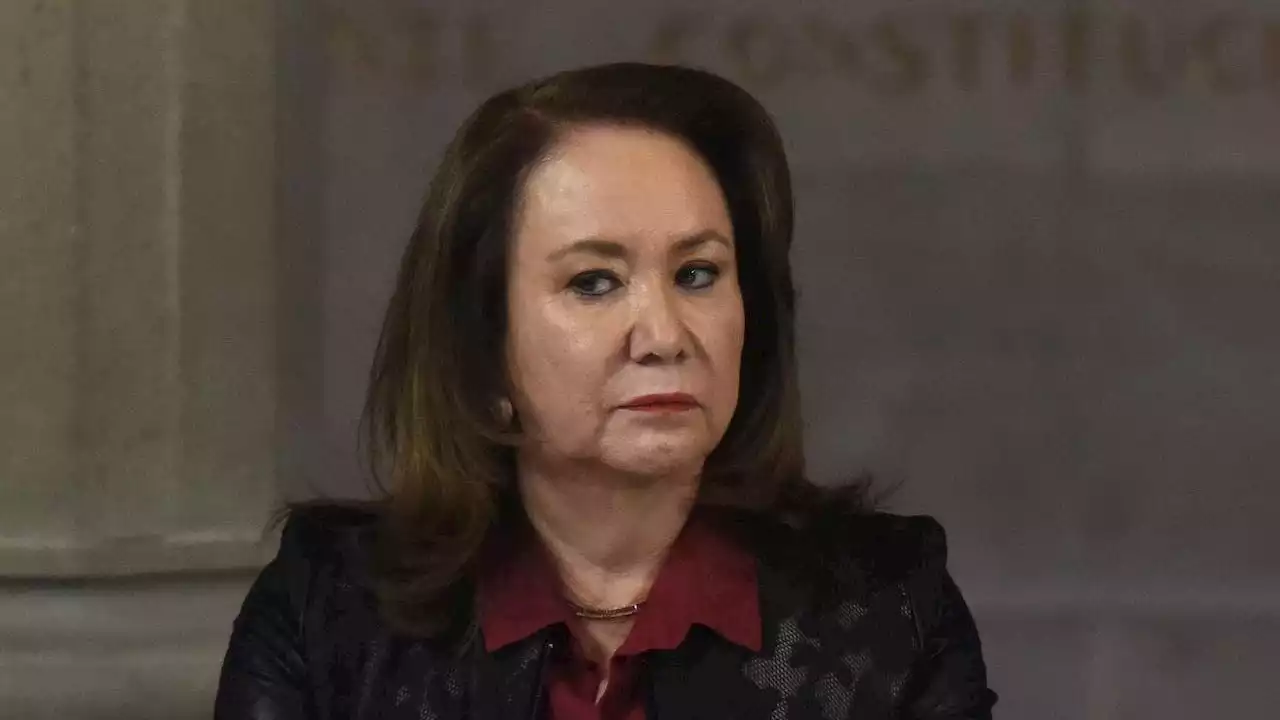 Tribunal desecha amparo de Yasmín Esquivel; la UNAM ya puede emitir dictamen sobre plagio