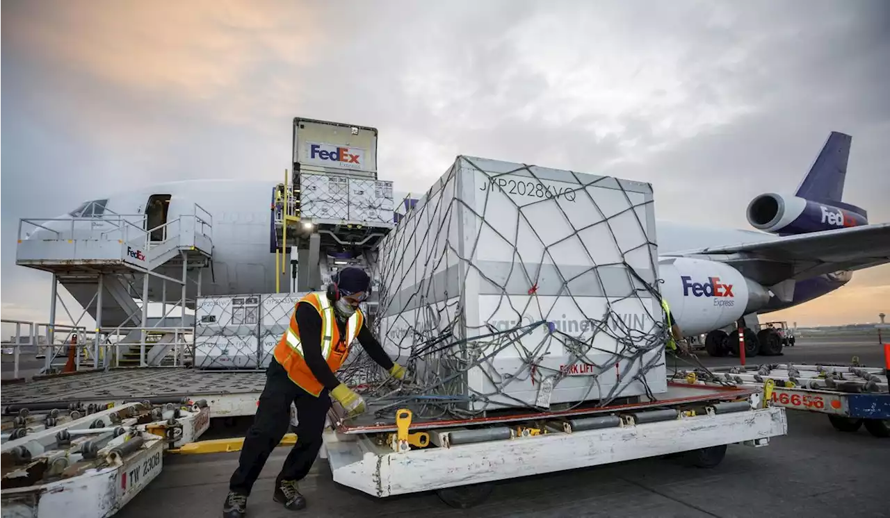 Thieves make off with $14.8 million in gold, other valuables from a Toronto airport facility