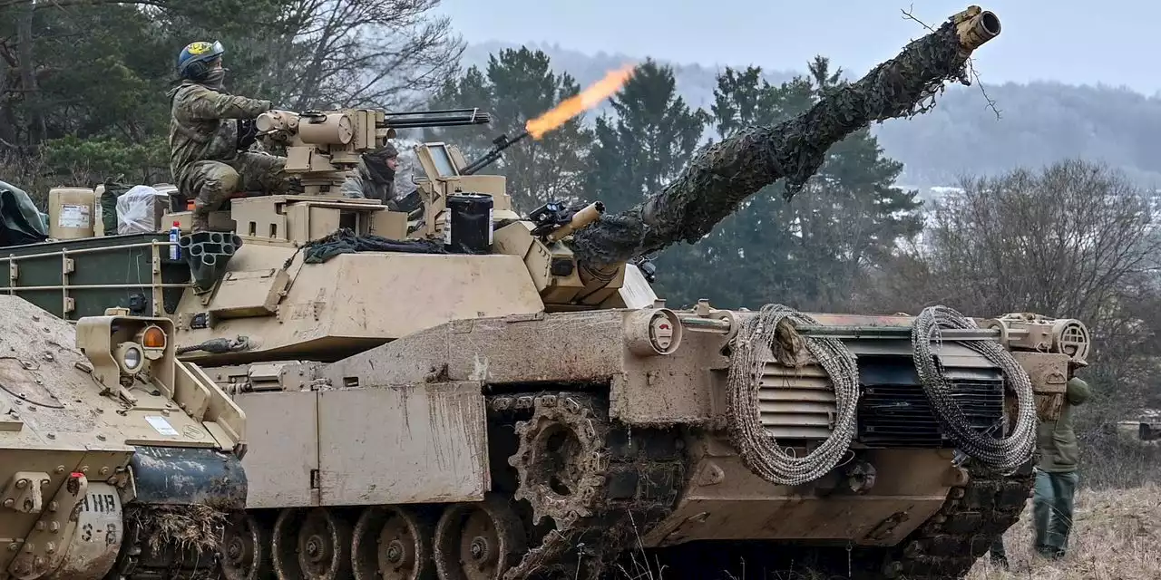 U.S. to Begin Training Ukrainian Forces on Abrams Tanks in May