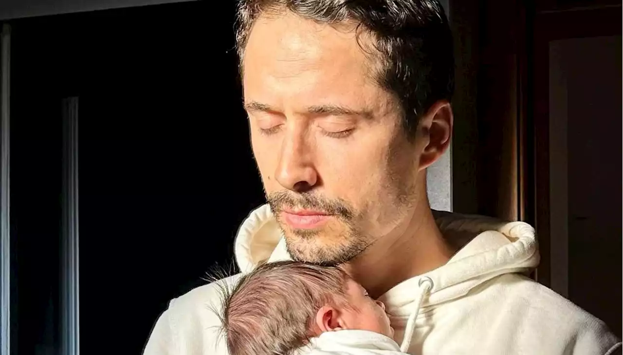 Após ter sido pai, João Paulo Sousa revela nova rotina