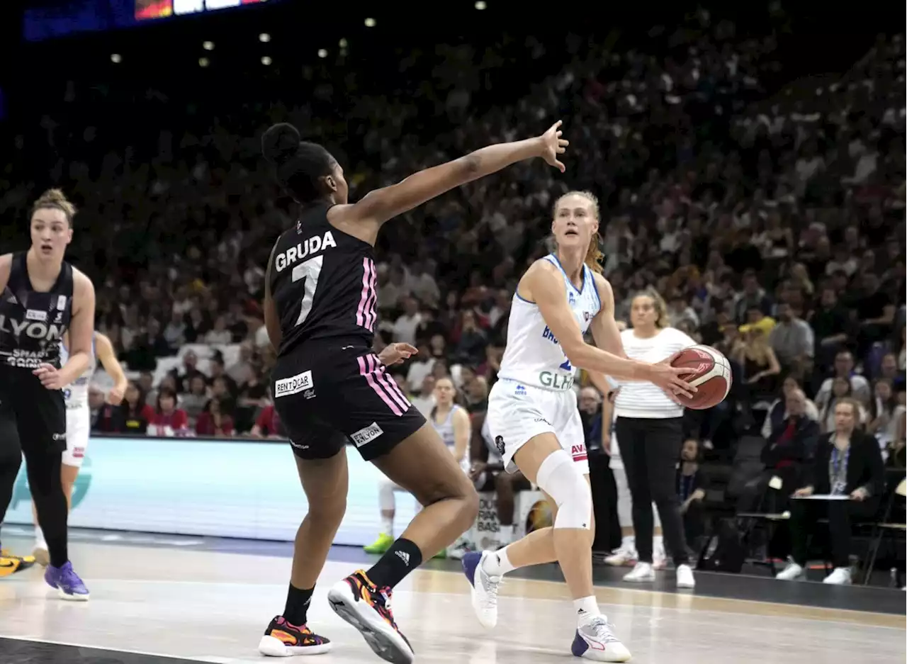 Le magie landaise continue : le doublé pour Basket Landes - BeBasket