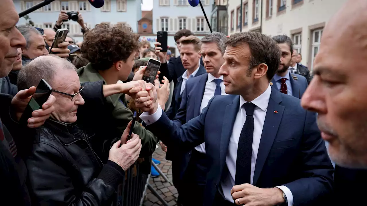 Visite de Macron en Alsace: trois personnes seront jugées pour des doigts d'honneur et insultes envers le président