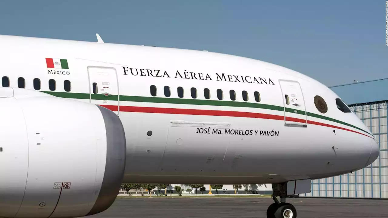 López Obrador cumple su promesa y vende el avión presidencial de México | Video