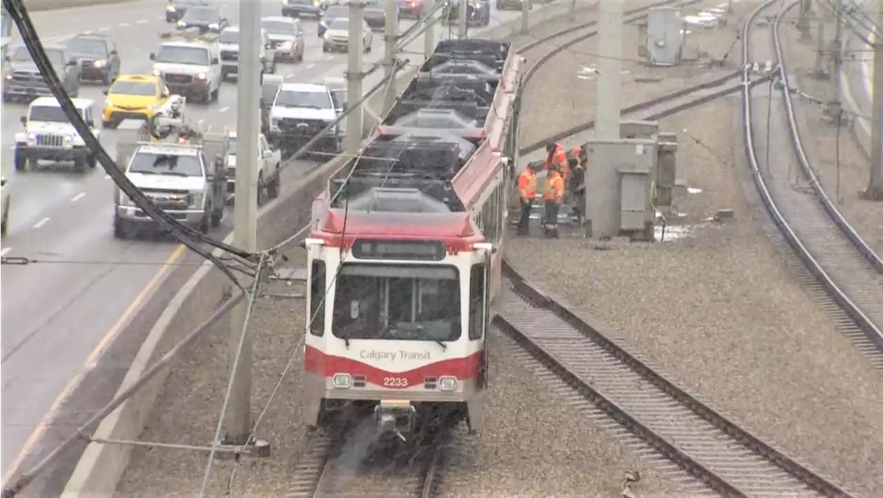 CTrain slips off the tracks at Dalhousie LRT Station