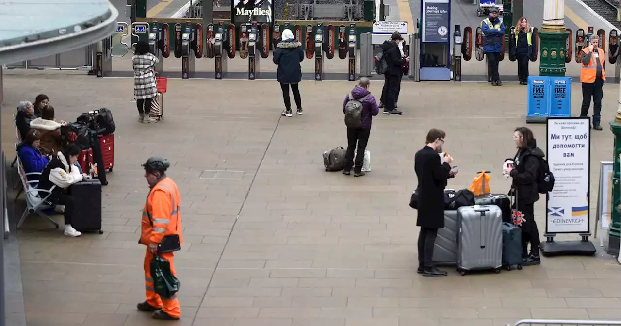 Person hit by train between Edinburgh and Newcraighall