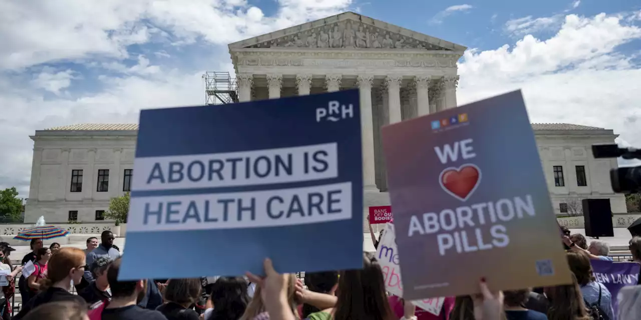 La Cour suprême des Etats-Unis maintient pour l'instant l'accès à la pilule abortive