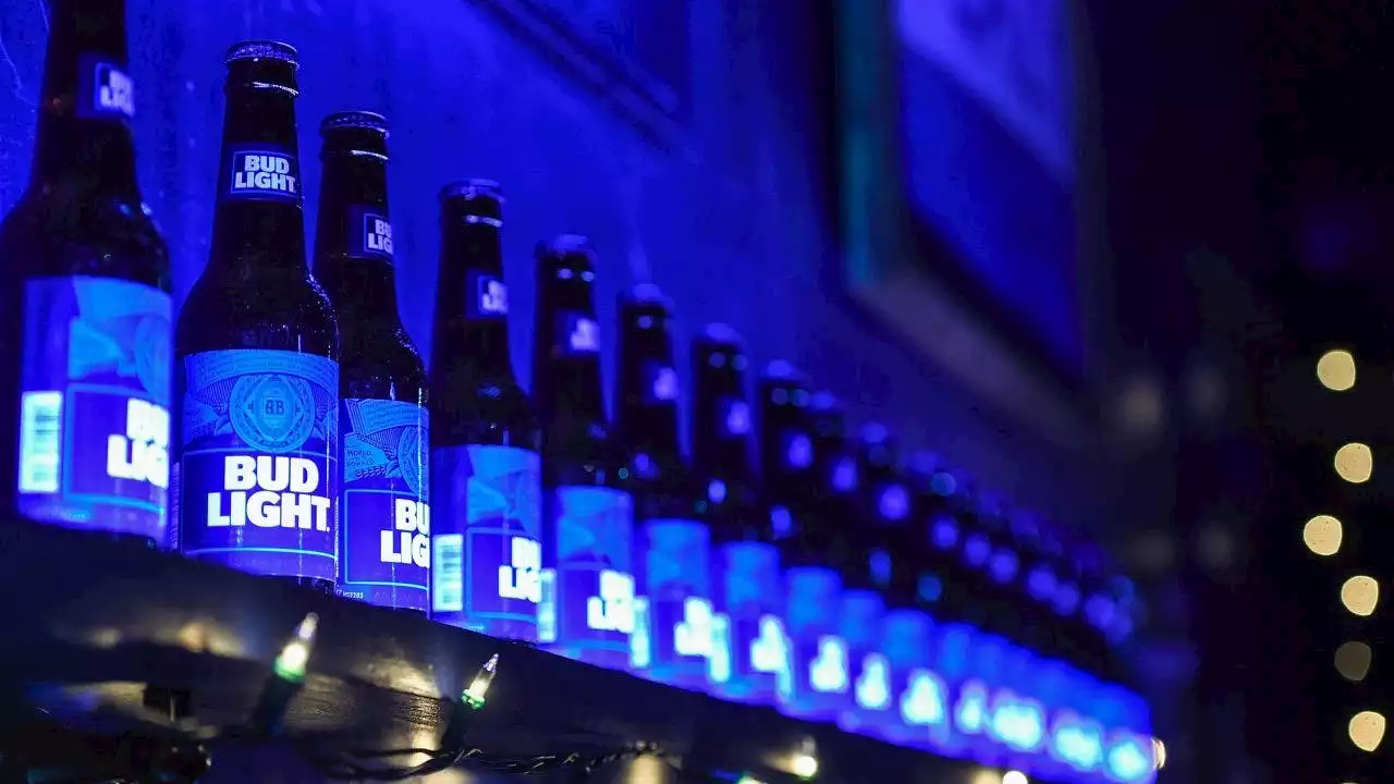 Bud Light marketing VP takes leave of absence in wake of Dylan Mulvaney backlash: report