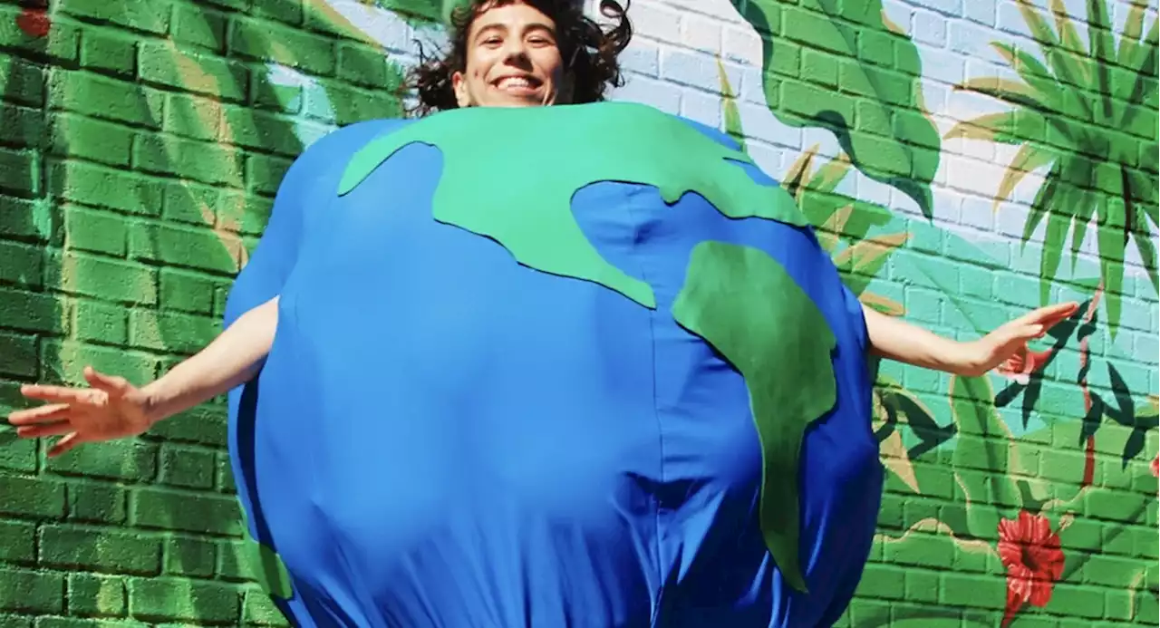 NYC’s Hila The Earth is trying to save the planet with raps