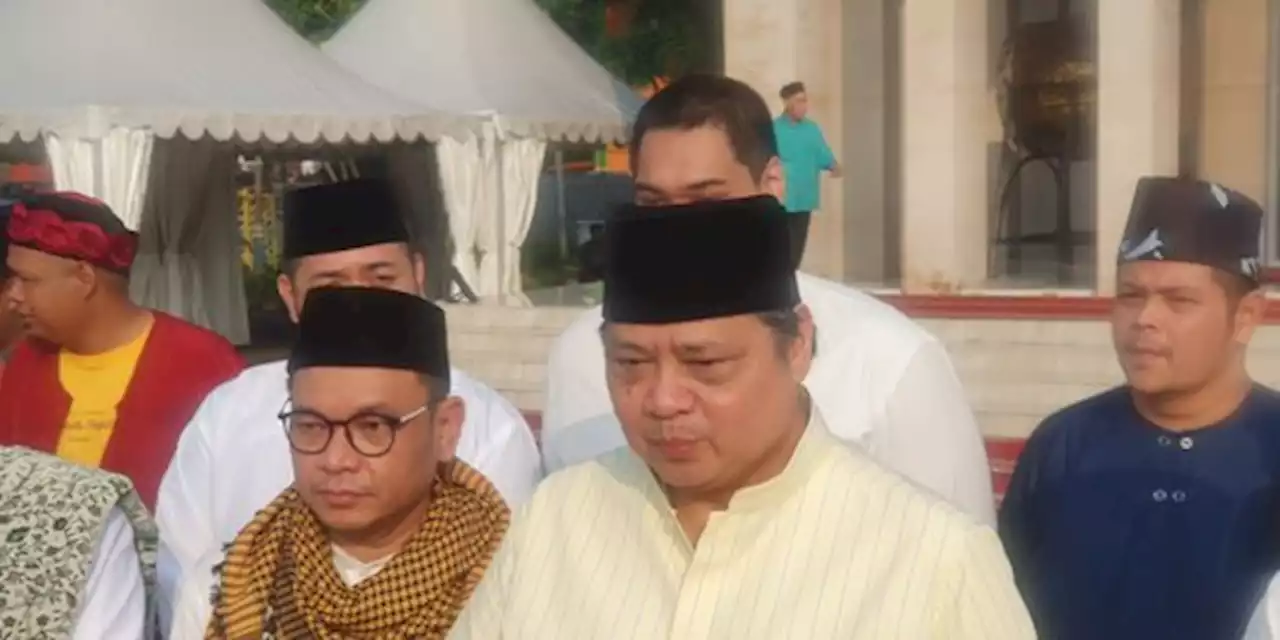 Airlangga Beri Selamat PDIP Tetapkan Ganjar Capres, Sikap Golkar Tetap Sesuai Munas | merdeka.com