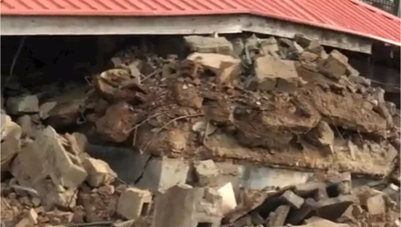 BREAKING: Building collapses in Sango police barracks, Ibadan