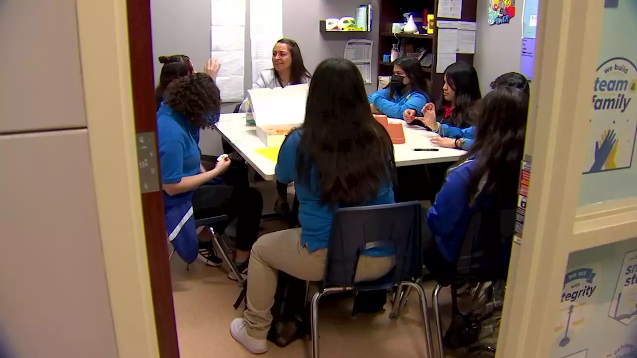 Before School ‘Breakfast Bunch' Helps Students Overcome Fear and Improve Grades