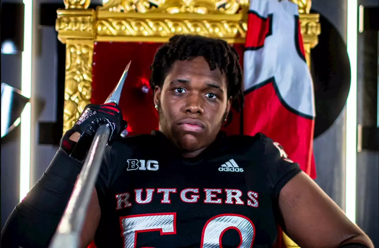 Rutgers lands Judah Pruitt, big two-way lineman from Newark, who will start out on defense