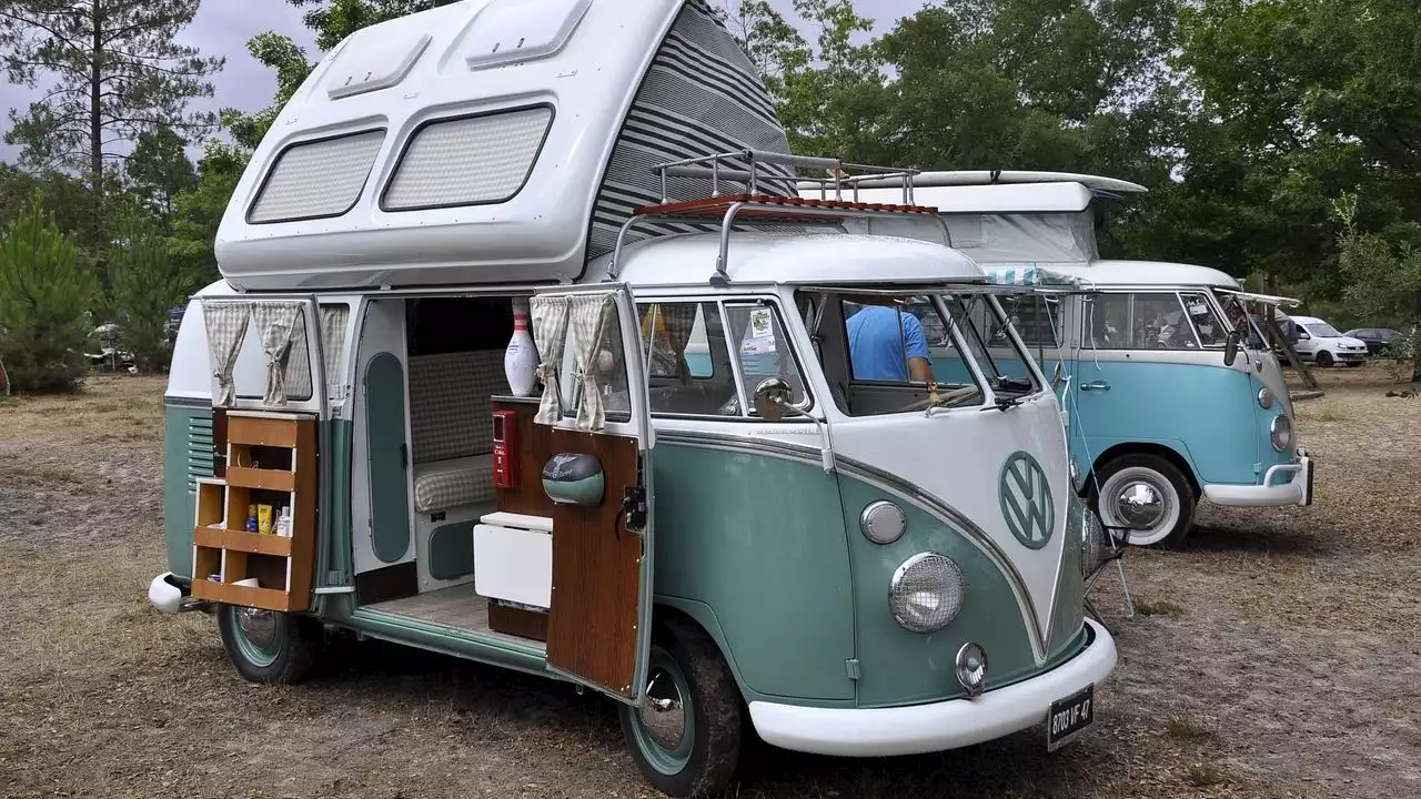 Enganchados a la autocaravana: cuánto cuesta y cómo es vivir con la casa a cuestas