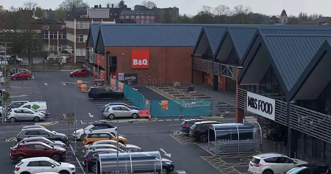 New B&Q to open in town centre after year of construction