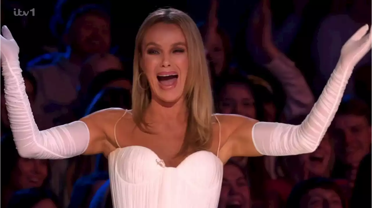 Amanda Holden screams with laughter as BGT contestant 'poses naked' in audition