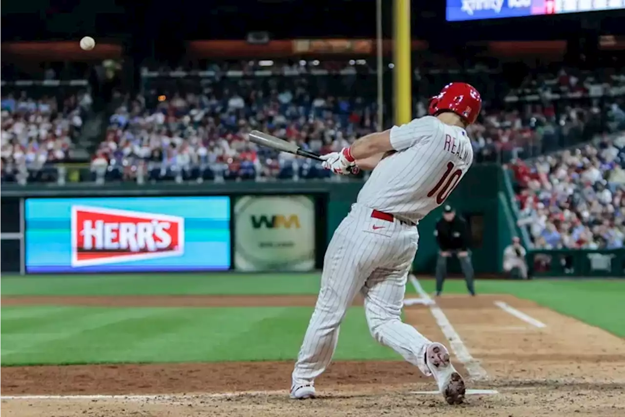 J.T. Realmuto sparks Phillies’ offense in 4-3 comeback victory over the Colorado Rockies