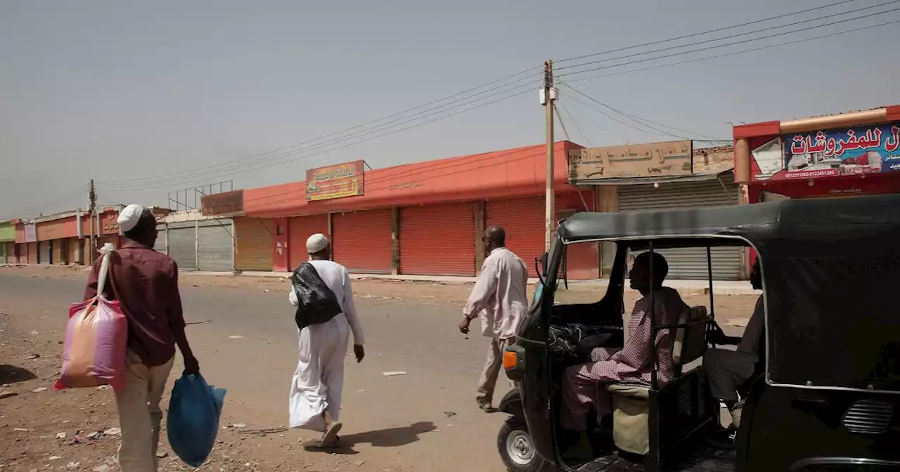 Sudan, ancora altissima tensione, l'esercito regolare ai diplomatici: 'garantiamo evacuazione'