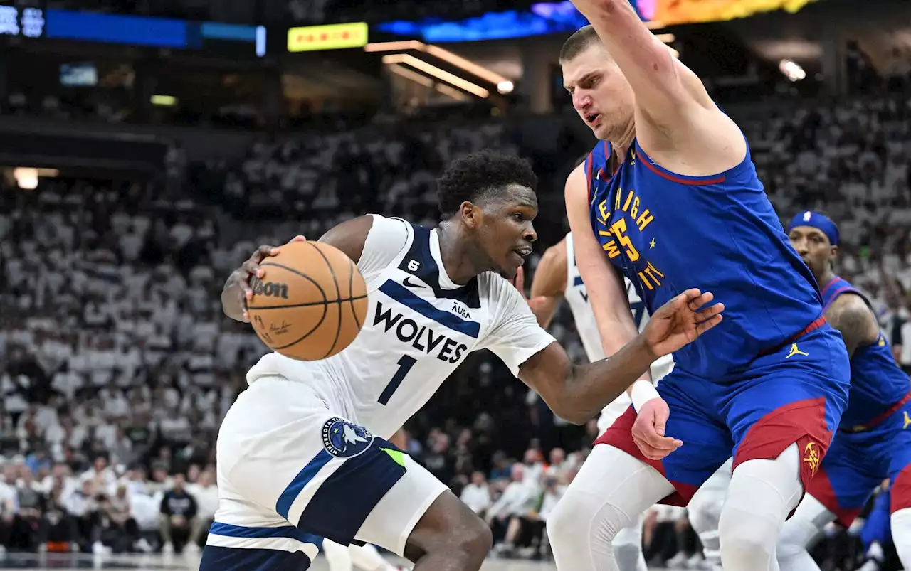 Nikola Jokic's triple-double puts Nuggets up 3-0 on Wolves