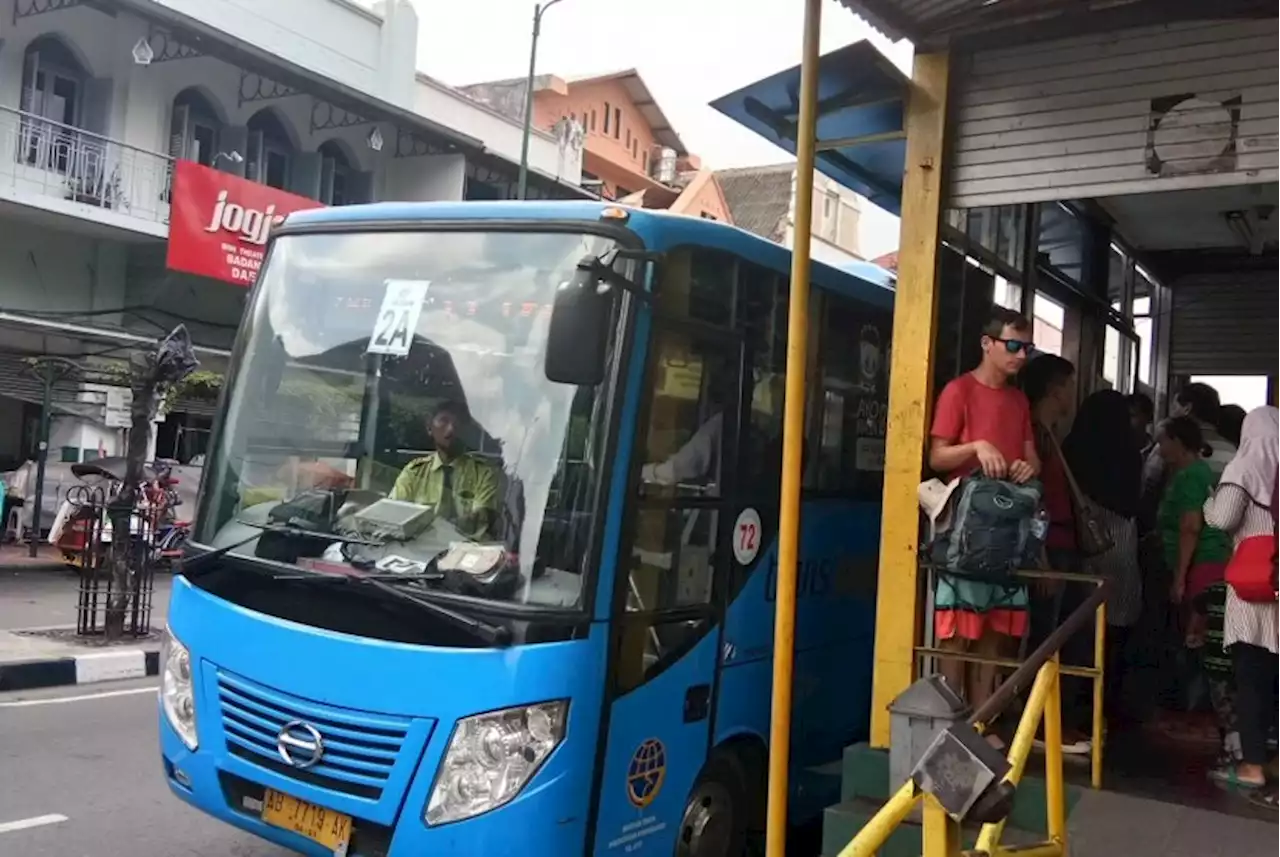 Masuk Kawasan Malioboro, Wisatawan Disarankan Naik Transportasi Umum |Republika Online