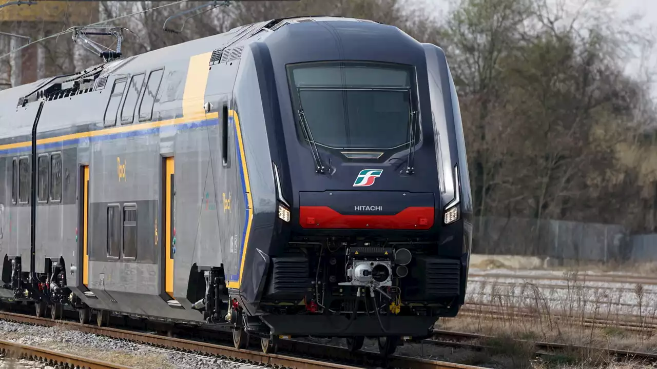 Dieci treni regionali in più per i ponti di Primavera