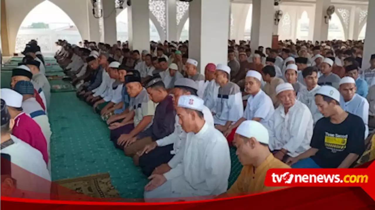 Sholat Ied Idulfitri 1444 Hijriah Luluhkan Hati Narapidana dengan Tubuh Penuh Bertato hingga Muka Sangar