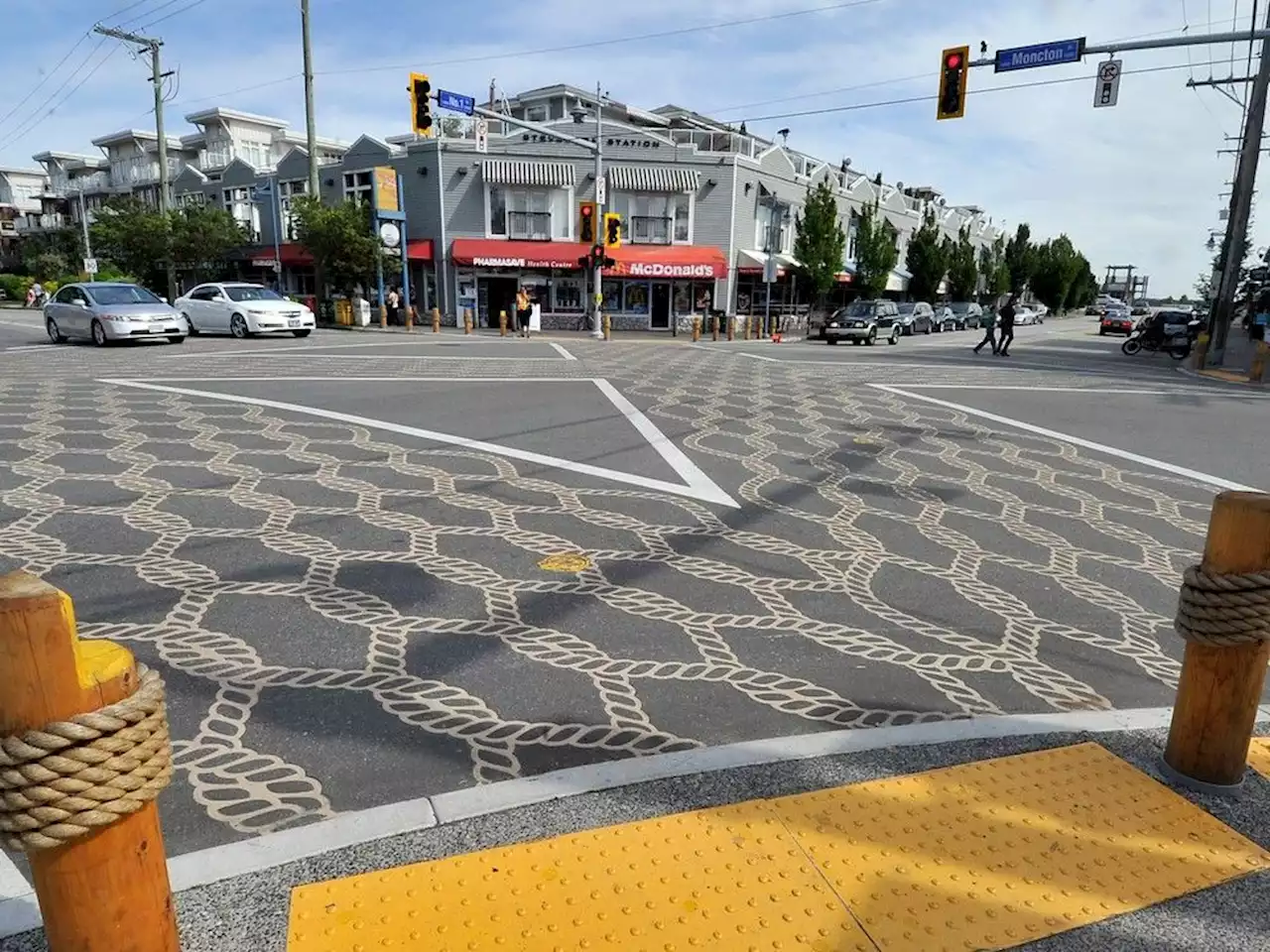 Could Vancouver soon be getting a pedestrian scramble crosswalk?