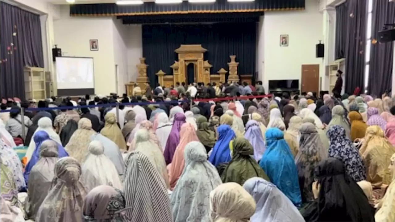 Ribuan Muslim Salat Idul Fitri di Masjid Indonesia Tokyo