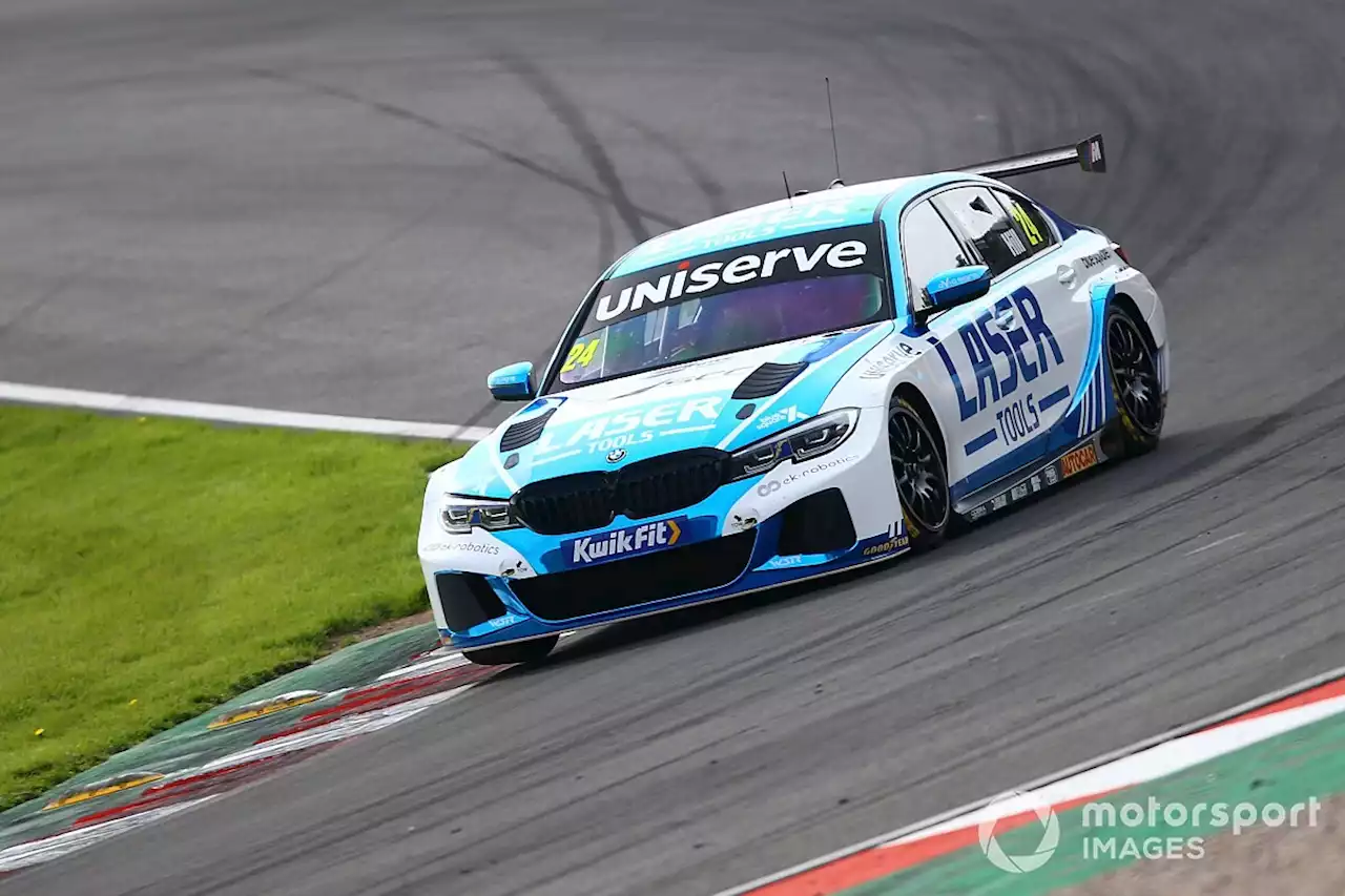 Hill hit with grid drop for BTCC Donington Park second race for Sutton incident