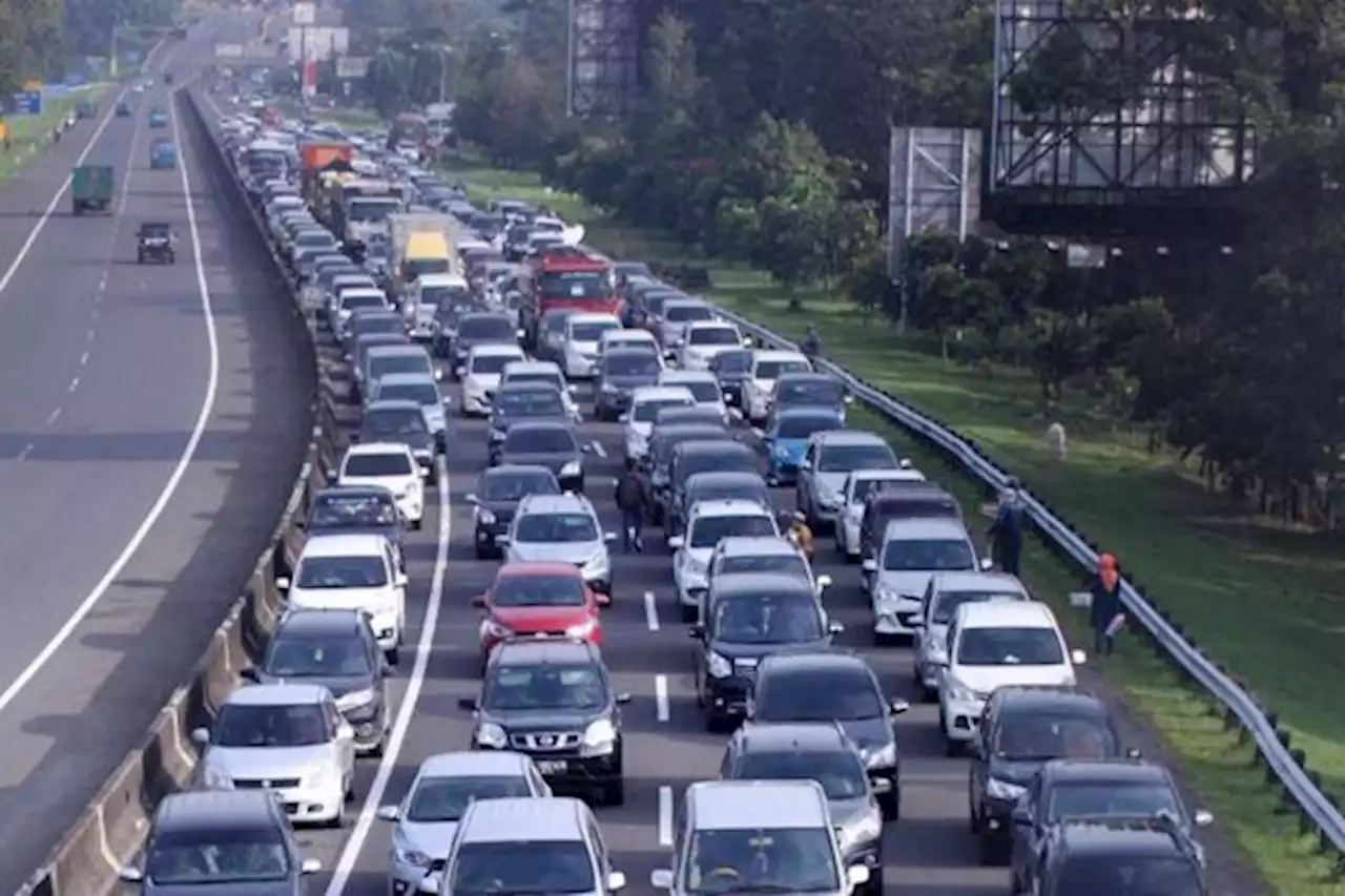 Arah Puncak Macet Panjang Hari Ini