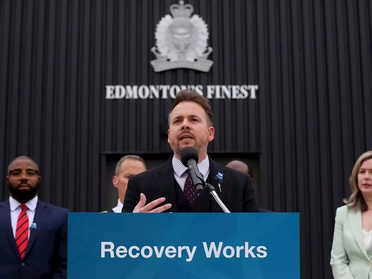 Alberta addiction recovery app contractor to get new deal after targets missed