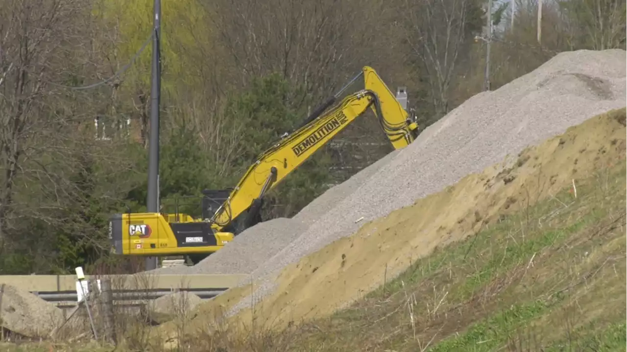 Highway 401 reopens in eastern Ontario after bridge demolition