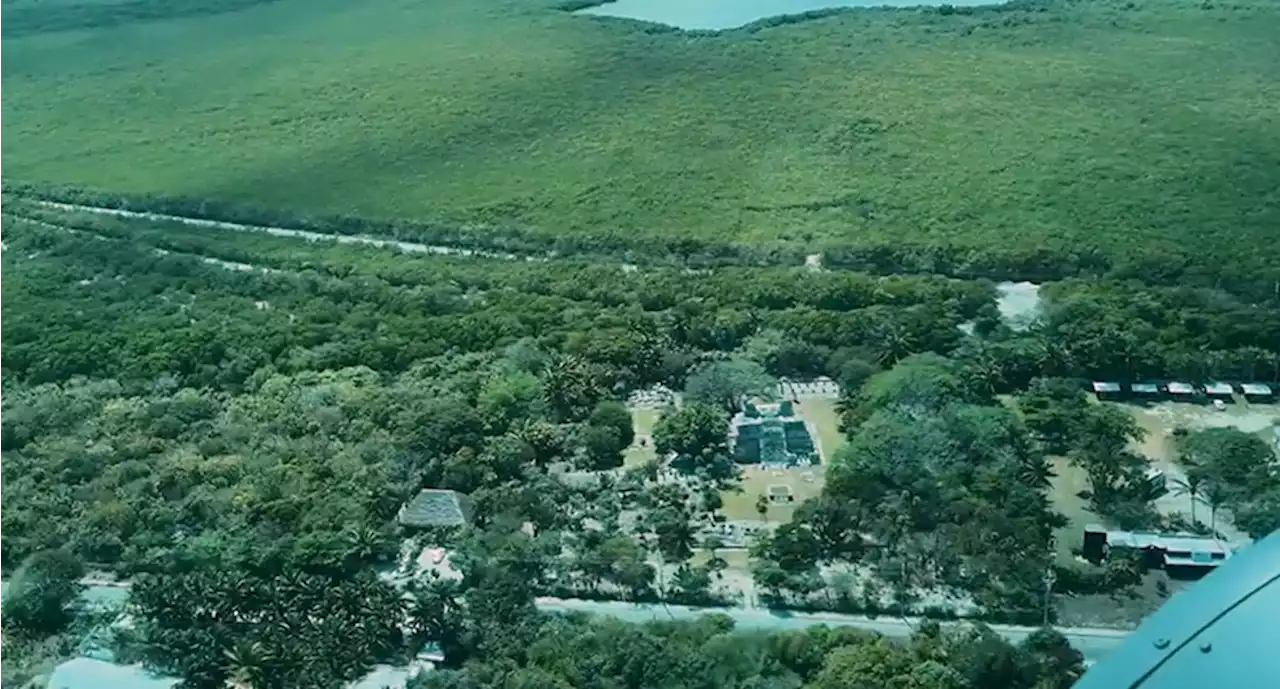 VIDEO: AMLO sobrevuela construcción del Tren Maya y visita zona arqueológica