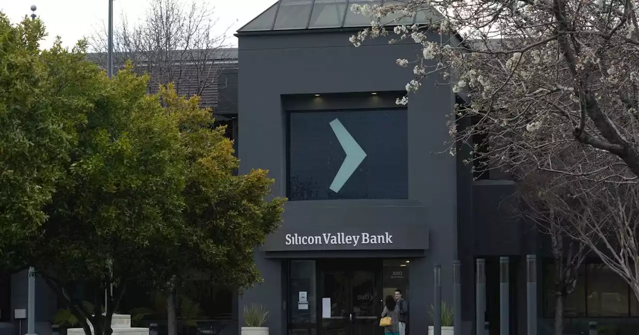 Silicon Valley Banks’s new owner fights to rebuild brand and stem outflows