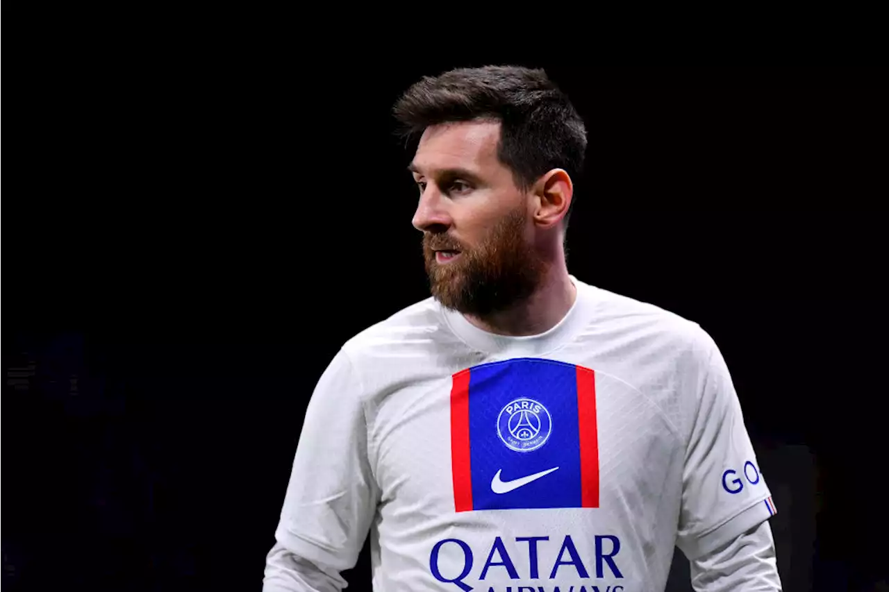 PSG take 'decision' on Messi's future | KickOff