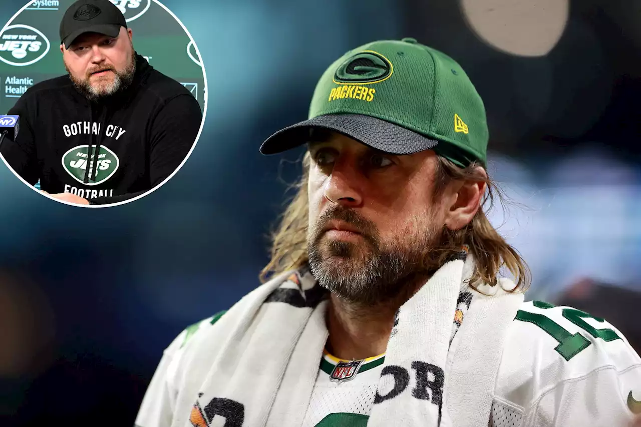 Aaron Rodgers trade talks between Jets, Packers pick back up as 2023 NFL Draft looms