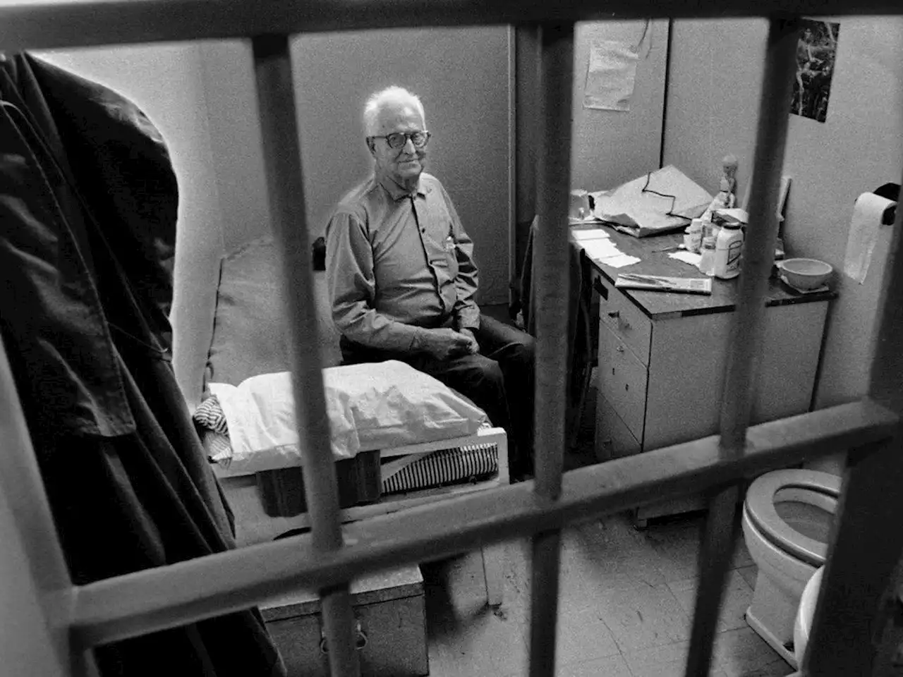 Photographic Memory: An old man's life in a tiny cell