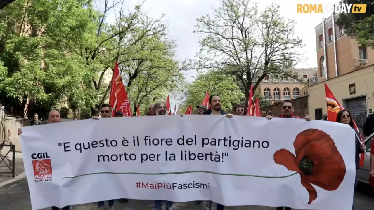 Festa della Liberazione, il corteo antifascista per festeggiare il 25 aprile