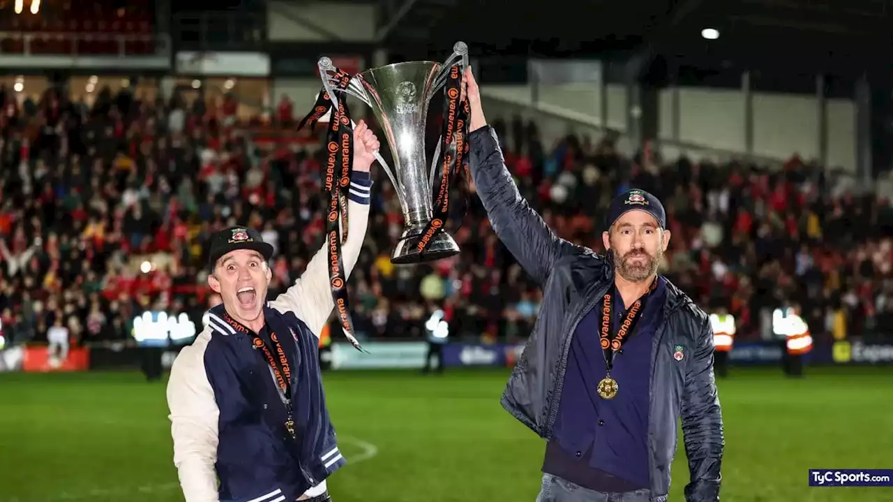 ¡De película! Wrexham de Ryan Reynolds logró el ascenso al fútbol profesional de Inglaterra - TyC Sports