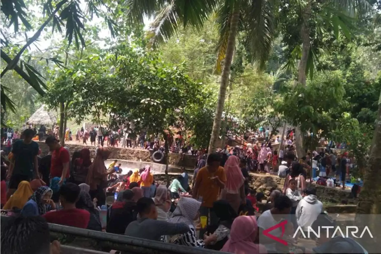 H+1 Lebaran, ribuan warga Lampung Selatan padati objek wisata WTC