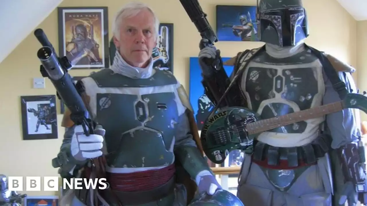 Star Wars actor Jeremy Bulloch's Boba Fett collection sent to auction