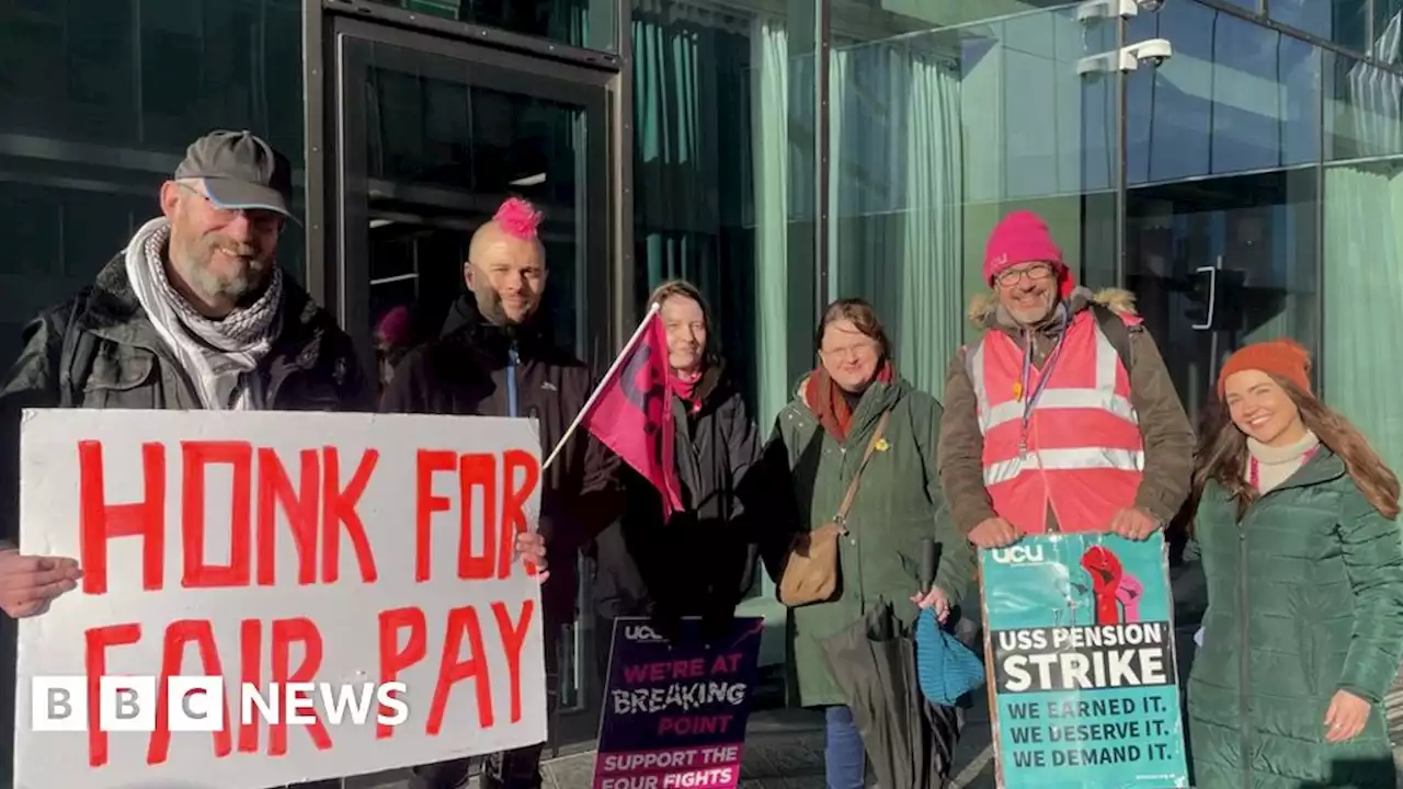 Northern Ireland strikes: Unions reject 'derisory' pay offer for lecturers