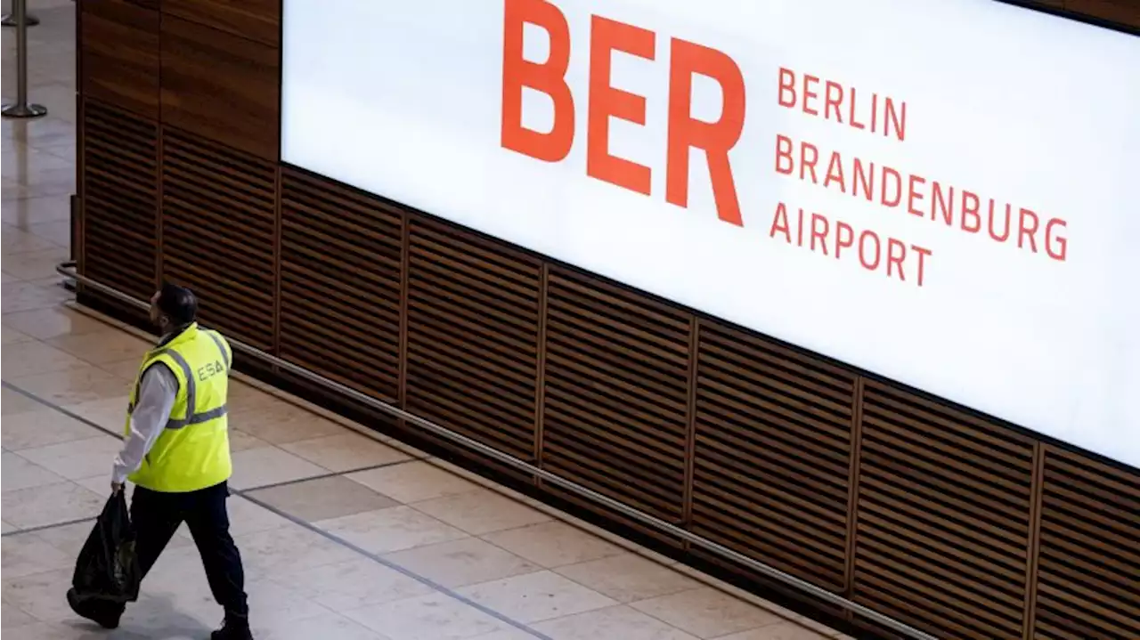 Warnstreik am Flughafen Berlin-Brandenburg hat begonnen