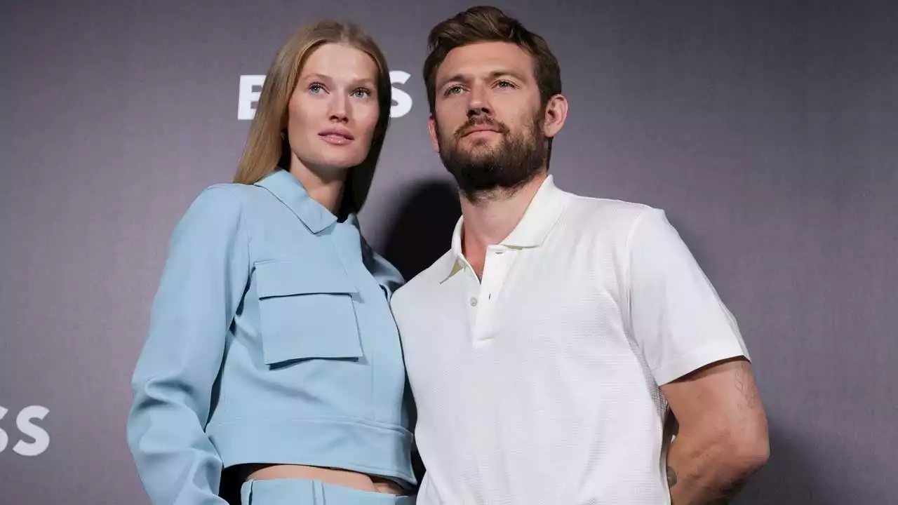 Toni Garrn Announces Divorce From Alex Pettyfer