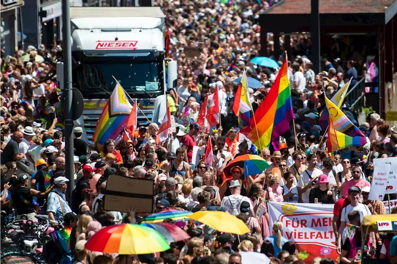 CSD in Köln: Fußball-EM 2024 kollidiert mit beliebtem Event – das könnte Folgen haben