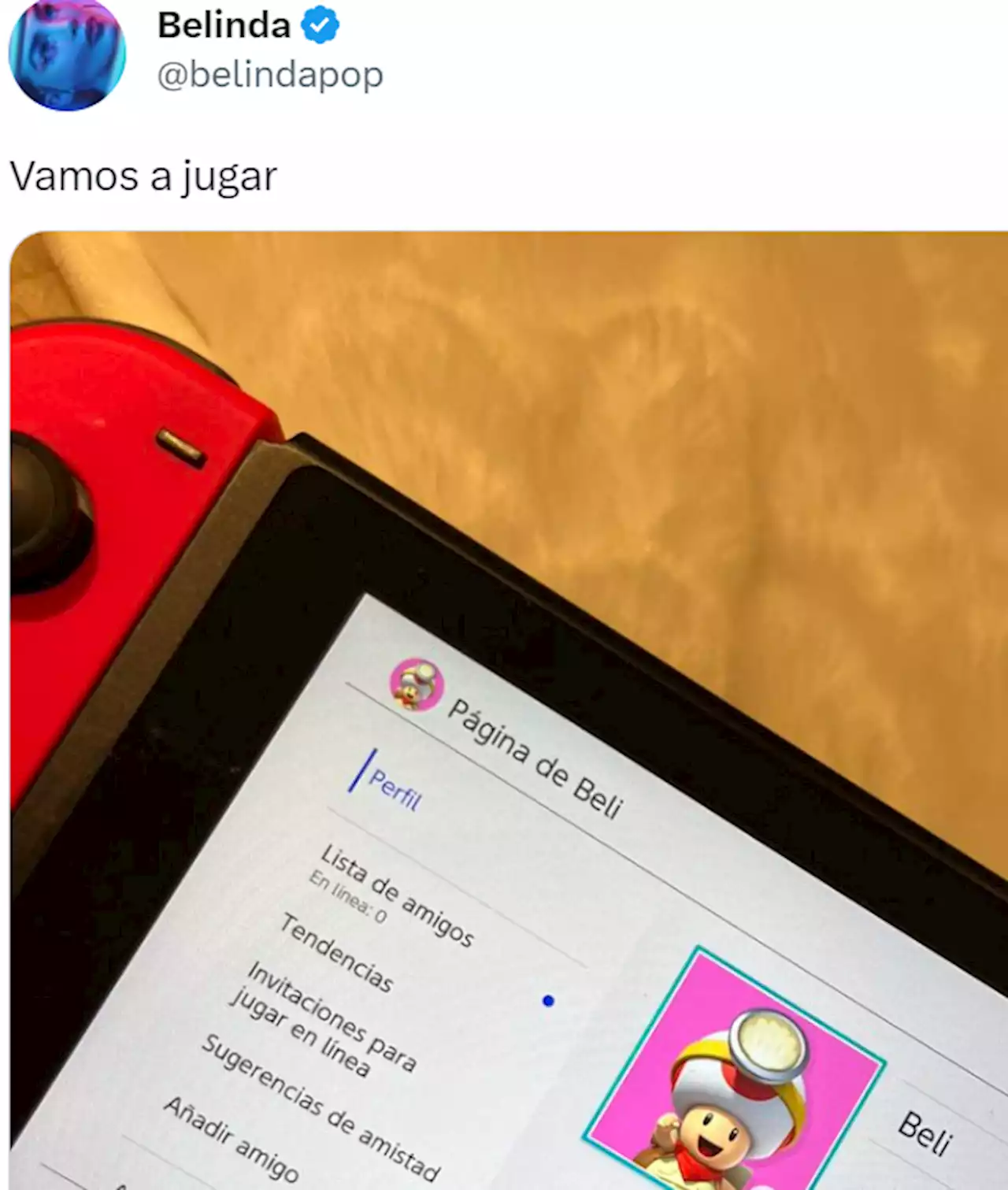 Ya puedes jugar Mario Kart con Belinda, fan de los videojuegos