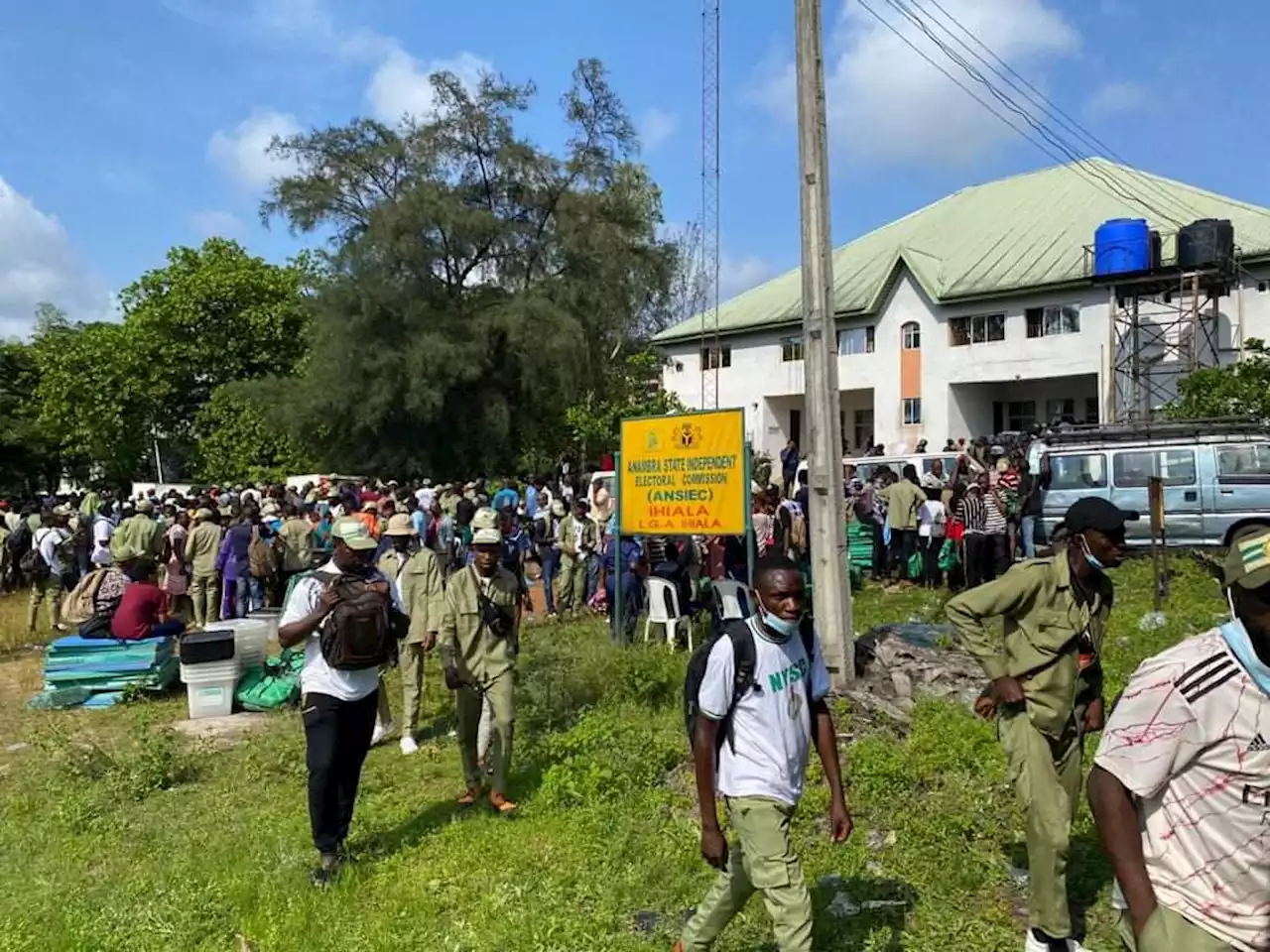 Anambra community meets census workers, allays security concerns