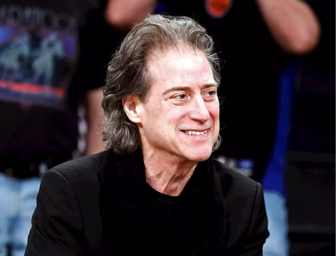 Comedian Richard Lewis Reveals Parkinson's Disease Diagnosis, Says He's ‘Finished With Stand-Up'