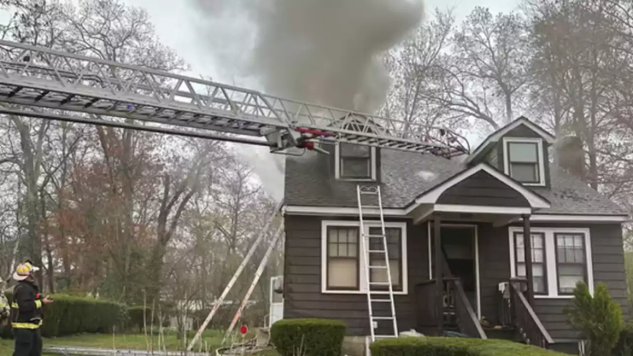 Neighbor Rescues Resident in North Reading House Fire